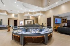 CENTRAL_SHOWROOM_DISPLAY_ANGLE_WIDE