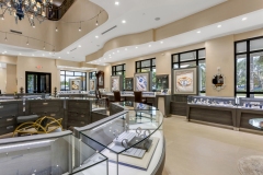 CENTRAL_SHOWROOM_DISPLAY_TO_ELEVATED_SHOWROOM_DISPLAY