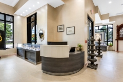 SHOWROOM_DESK_ANGLE
