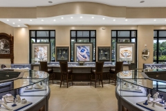SHOWROOM_STRAIGHT