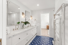 1_BATHROOM_4_EB