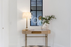 1_FOYER_ENTRANCE_TABLE_EB