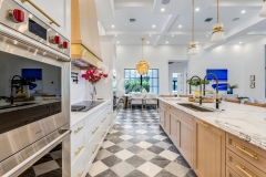 1_KITCHEN_STRAIGHT_EB