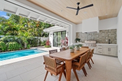 1_LOGGIA_DINING_ANGLE_DT